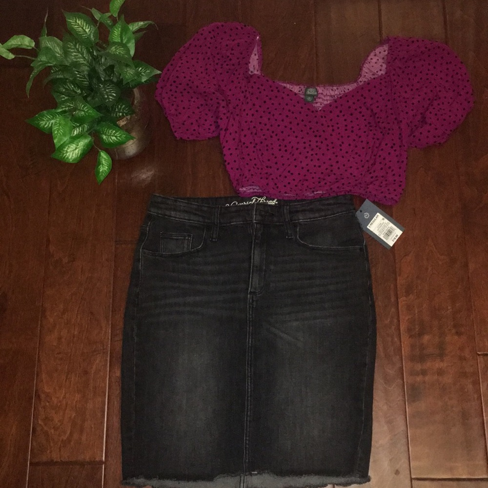Universal Thread - Women’s Denim skirt